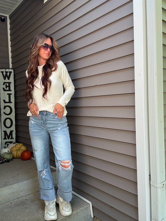 Distressed Wide Leg Jeans